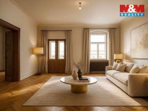 Prodej bytu 2+1, Jindřichův Hradec - Jindřichův Hradec I, Panská, 86 m2