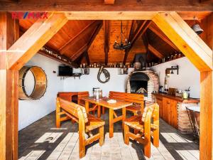 Prodej rodinného domu, Jabloňov, 154 m2