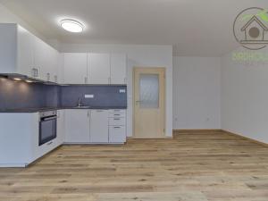 Pronájem bytu 2+kk, Jesenice, Cedrová, 69 m2