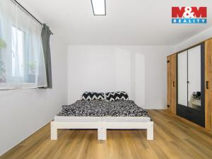 Prodej rodinného domu, Luženičky - Luženice, 124 m2