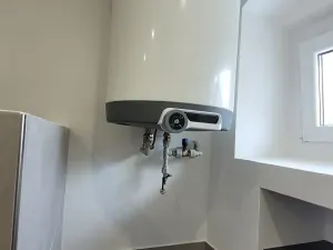 Pronájem bytu 1+1, Karlovy Vary, Závodu míru, 40 m2