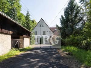 Prodej vícegeneračního domu, Deštnice, 530 m2