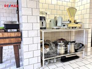 Pronájem komerční nemovitosti, Praha - Újezd nad Lesy, Hodkovská, 190 m2