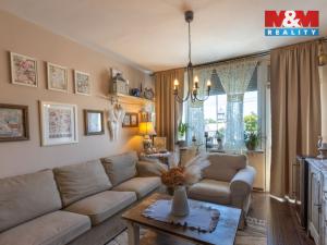 Prodej bytu 4+1, Postoloprty, Třebízského náměstí, 73 m2