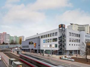 Pronájem obchodního prostoru, Praha - Řepy, Makovského, 210 m2