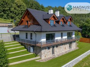 Prodej rodinného domu, Dolní Lomná, 259 m2