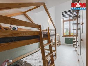 Prodej bytu 2+kk, Klatovy - Klatovy III, Husovo náměstí, 78 m2