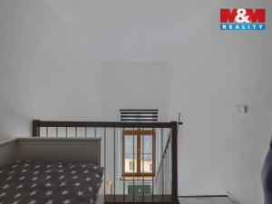 Prodej bytu 2+kk, Klatovy - Klatovy III, Husovo náměstí, 78 m2