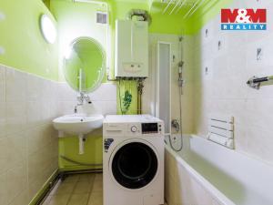 Prodej bytu 2+1, Sokolov, Svatopluka Čecha, 55 m2