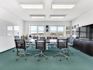 Pronájem kanceláře, Praha, 100 m2