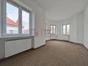 Pronájem bytu 3+kk, Jindřichův Hradec, Sládkova, 61 m2