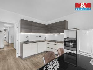Pronájem bytu 2+kk, Pardubice - Zelené Předměstí, nábřeží Závodu míru, 58 m2