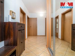 Prodej bytu 3+1, Poděbrady, Studentská, 95 m2
