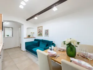 Pronájem bytu 2+kk, Praha - Staré Město, Náprstkova, 38 m2