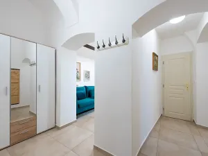 Pronájem bytu 2+kk, Praha - Staré Město, Náprstkova, 38 m2