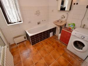 Prodej rodinného domu, Radovesnice II, 170 m2
