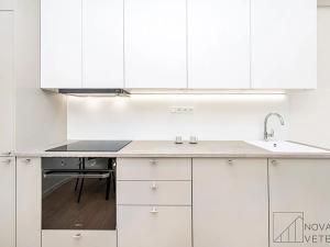 Prodej bytu 4+kk, Praha - Žižkov, U kněžské louky, 88 m2