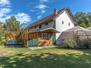 Prodej restaurace, Kokořín, 375 m2