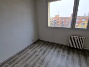 Pronájem bytu 1+1, Chomutov, Dřínovská, 37 m2