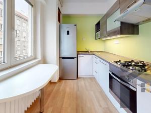 Pronájem bytu 2+kk, Praha - Vršovice, Oblouková, 50 m2