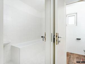 Pronájem bytu 3+kk, Praha - Čakovice, U Párníků, 74 m2