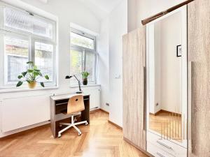 Pronájem bytu 2+1, Praha - Smíchov, Holečkova, 60 m2