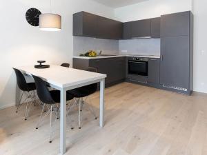 Pronájem bytu 2+kk, Praha - Košíře, Naskové, 60 m2