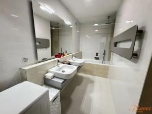 Prodej bytu 2+kk, Praha - Vršovice, Jerevanská, 74 m2