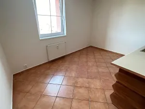 Pronájem bytu 1+1, Praha - Horní Počernice, Na nové silnici, 40 m2