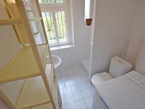 Pronájem bytu 1+kk, Praha - Holešovice, U Uranie, 26 m2