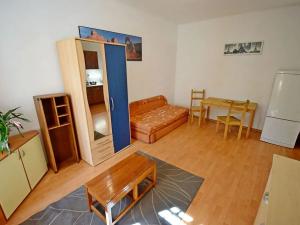 Pronájem bytu 1+kk, Praha - Holešovice, U Uranie, 26 m2