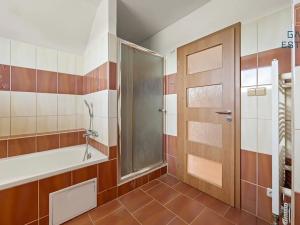 Prodej rodinného domu, Tisová, 180 m2