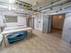 Prodej výrobních prostor, Jaroměř, 871 m2