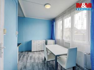 Prodej bytu 3+1, Bezdružice, Na Sídlišti, 60 m2