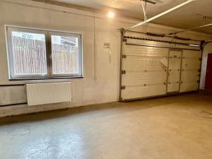 Pronájem skladu, Nýdek, 214 m2