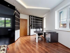 Prodej rodinného domu, Praha - Vinoř, 486 m2