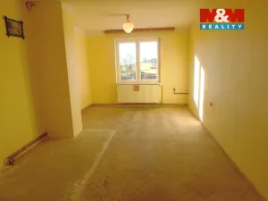 Prodej bytu 3+1, Černá v Pošumaví - Bližná, 88 m2