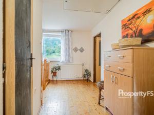 Prodej rodinného domu, Hrádek, 200 m2