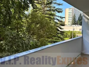 Prodej bytu 2+kk, Praha - Prosek, Jablonecká, 49 m2