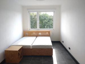 Pronájem bytu 3+kk, Praha, Pod altánem, 68 m2