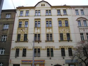 Pronájem bytu 2+kk, Praha - Nusle, Jaromírova, 43 m2