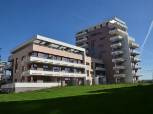Pronájem bytu 1+kk, Praha - Kamýk, Freiwaldova, 40 m2