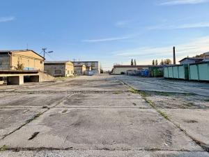 Pronájem komerčního pozemku, Opava, 1650 m2