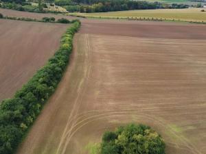 Prodej pole, Červené Pečky, 18647 m2