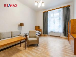 Pronájem bytu 1+1, Praha - Smíchov, Staropramenná, 40 m2