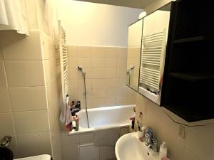 Pronájem bytu 3+kk, Praha - Holešovice, Pplk. Sochora, 63 m2