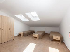 Prodej ubytování, Kostelec nad Labem, T. G. Masaryka, 380 m2