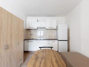 Prodej ubytování, Kostelec nad Labem, T. G. Masaryka, 380 m2