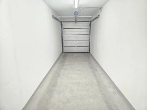 Pronájem garážového stání, Brno, Francouzská, 15 m2