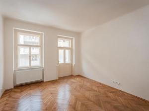 Pronájem bytu 1+kk, Praha - Nové Město, Lípová, 33 m2